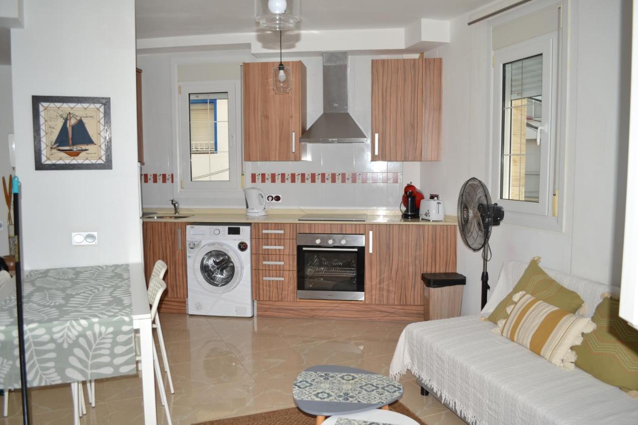 Apartamento En Primera Linea De Mar L'Ampolla Kültér fotó