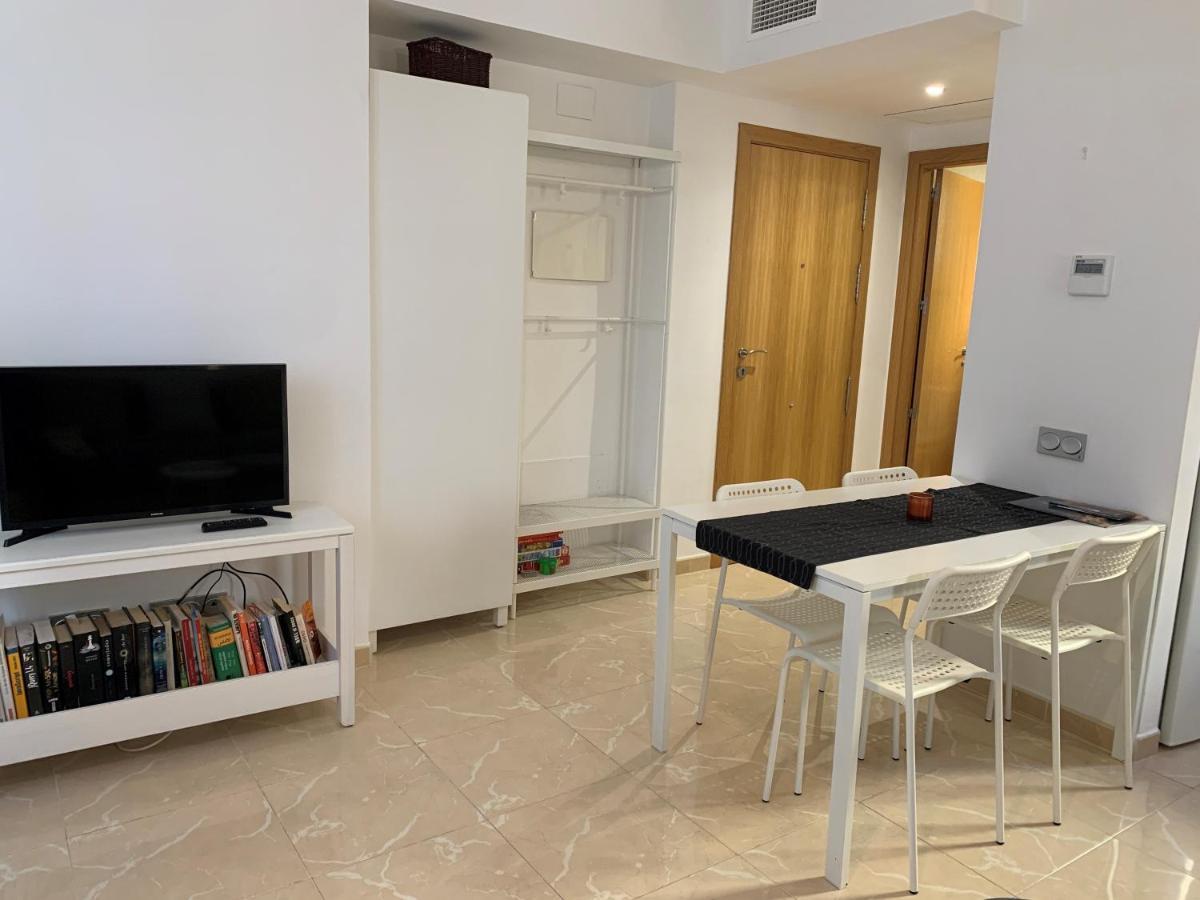 Apartamento En Primera Linea De Mar L'Ampolla Kültér fotó